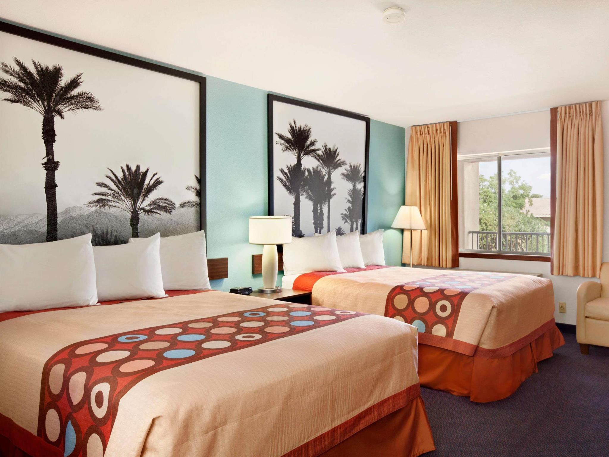 Super 8 By Wyndham Indio Hotel Ngoại thất bức ảnh